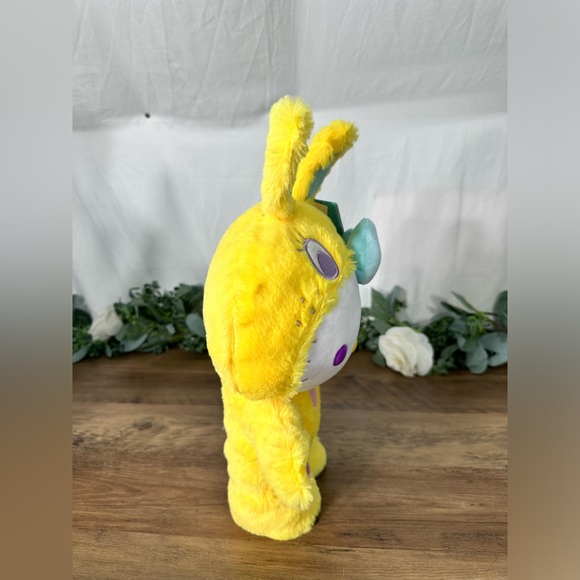 Hello Kitty Easter 🐣 Side Stepper - Picture 6 of 6